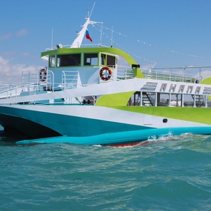 В 13:30 и в 16:30 Прогулка с купанием на теплоходе "АНАПА"